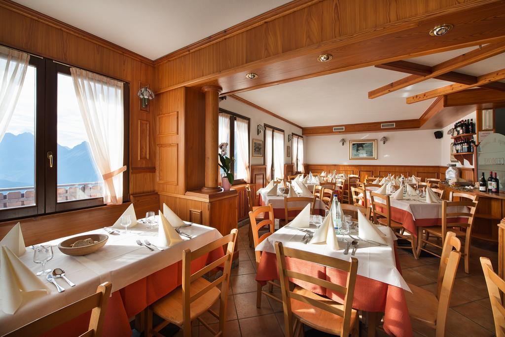 Hotel Gallo Cedrone 瓦尔蒂索托 外观 照片