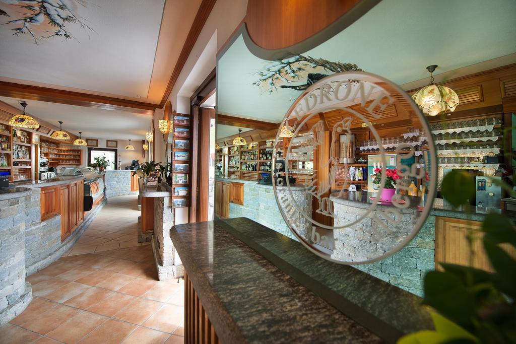 Hotel Gallo Cedrone 瓦尔蒂索托 外观 照片