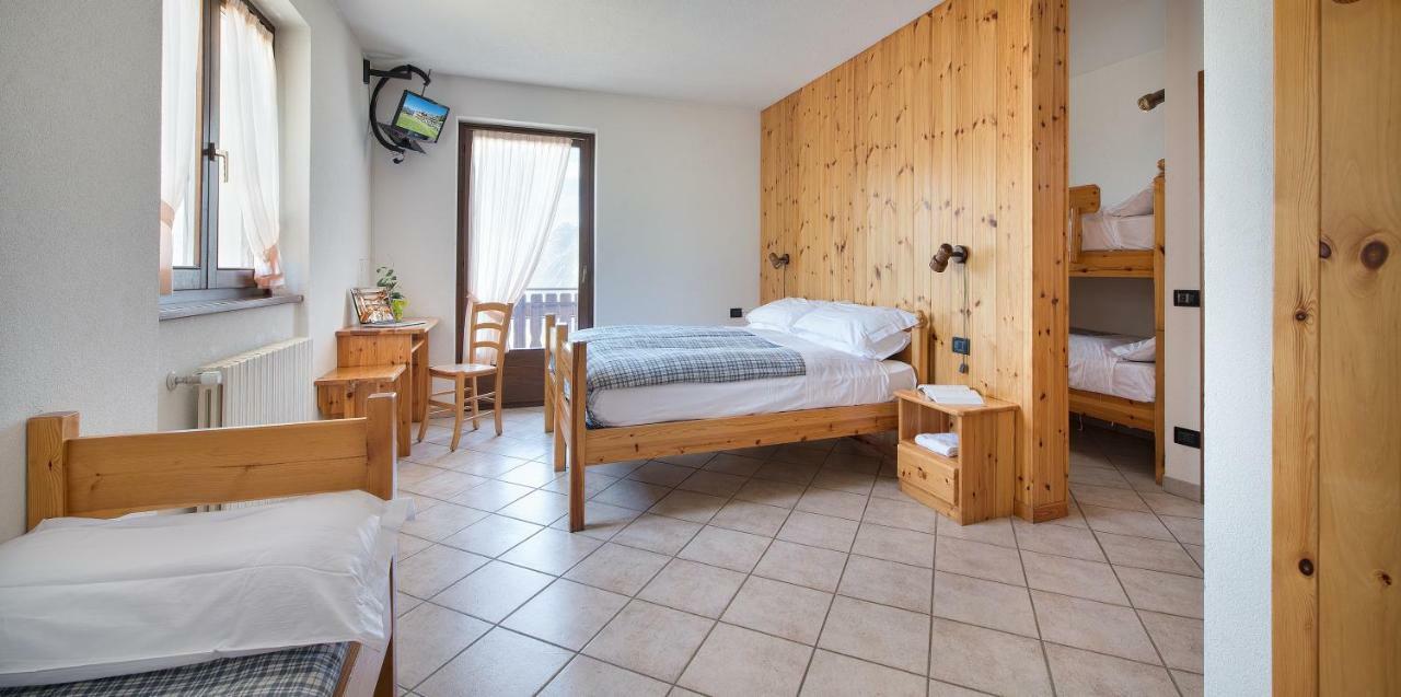Hotel Gallo Cedrone 瓦尔蒂索托 外观 照片